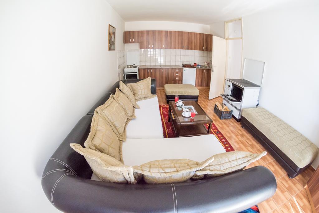 Apartment Vera Plužine Extérieur photo